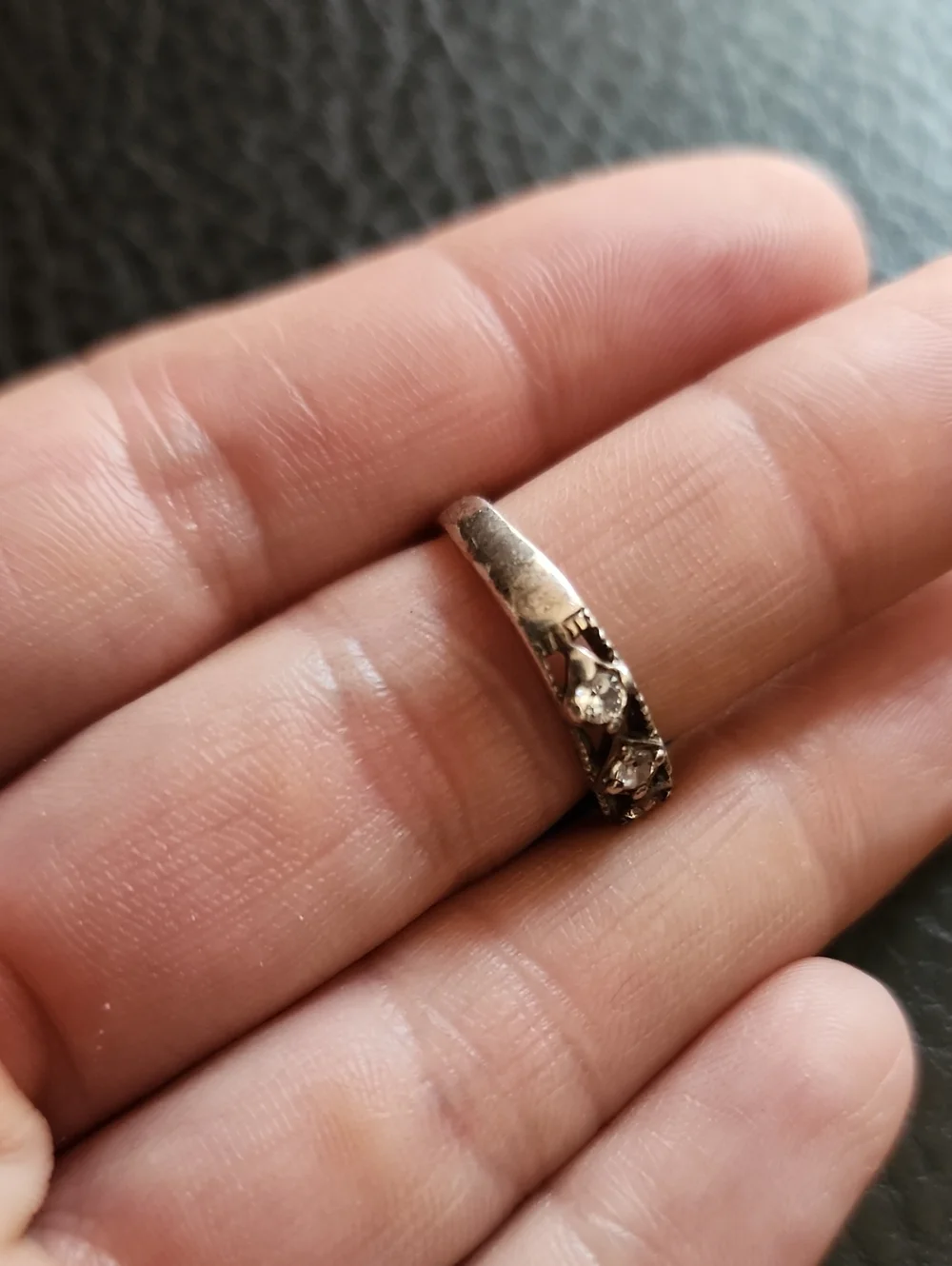 VTG Avon Sterling Silver Ring- Size 5